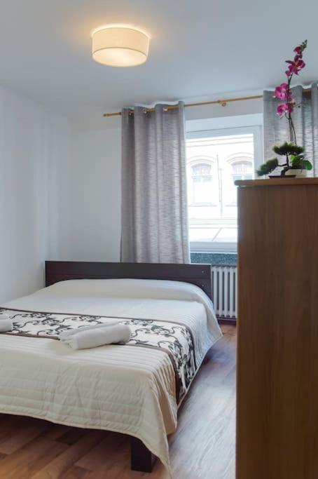 Dlouha Apartment 2Bd Прага Екстер'єр фото